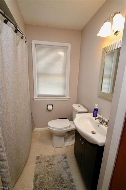 6312 Belmere Dr, Parma, OH 44129 photo 14