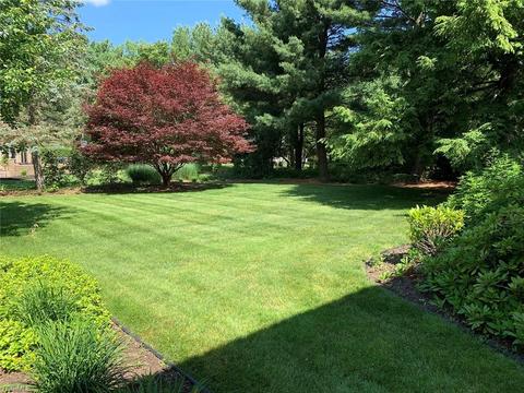 1751 Turnberry Cir NW, Canton, OH 44708 photo 8
