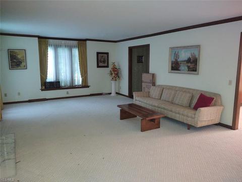 1751 Turnberry Cir NW, Canton, OH 44708 photo 17