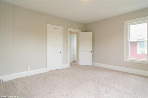 125 Eastern Heights Blvd, Elyria, OH 44035 photo 19