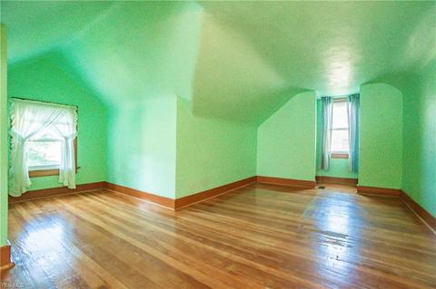 136 Lafayette, Elyria, OH 44035 photo 18