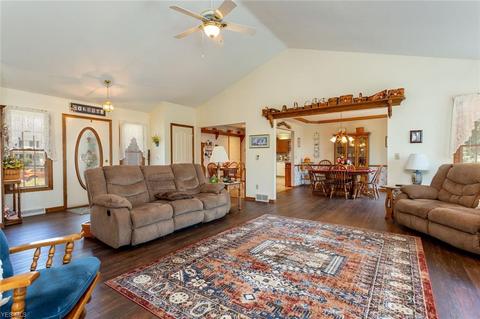 234 Hendrix Blvd, Lagrange, OH 44050 photo 3