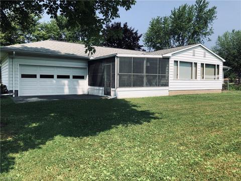 3500 Center Rd, Ashtabula, OH 44004 photo 2