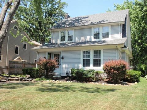 332 Stanford Ave, Elyria, OH 44035 photo 1