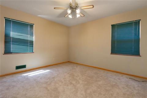 1902 Keystone Rd, Parma, OH 44134 photo 17
