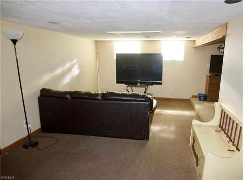 1753 E 34th St, Lorain, OH 44055 photo 13