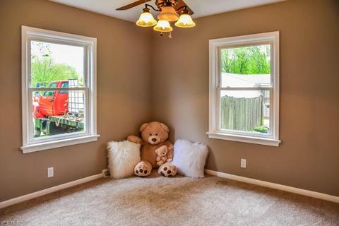 3271 Shellhart Rd, Norton, OH 44203 photo 8