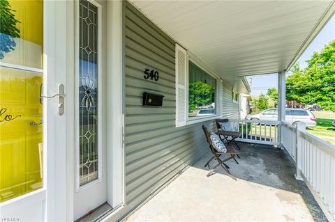 540 Judith Ln, Struthers, OH 44471 photo 2