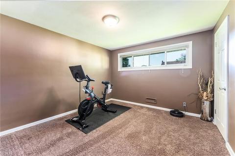 540 Judith Ln, Struthers, OH 44471 photo 8