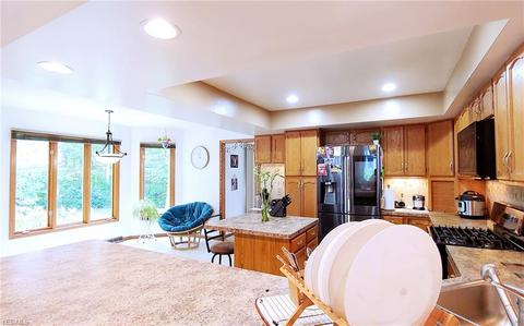 36133 Derby Downs Dr, Solon, OH 44139 photo 11