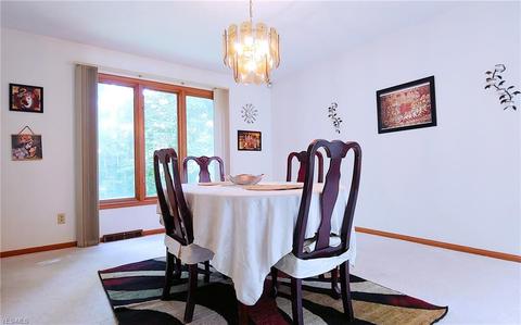 36133 Derby Downs Dr, Solon, OH 44139 photo 7