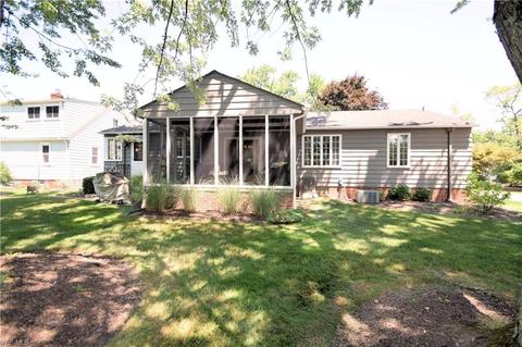 186 Mapleview Dr, Seven Hills, OH 44131 photo 29