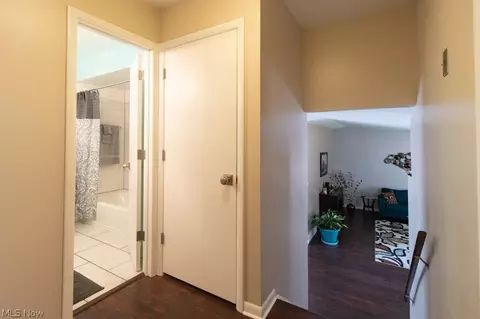 357 Hamilton Cir, Elyria, OH 44035 photo 14
