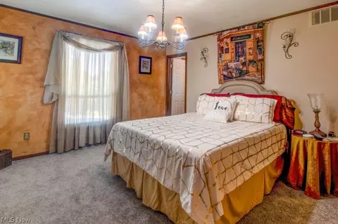 357 Hamilton Cir, Elyria, OH 44035 photo 18