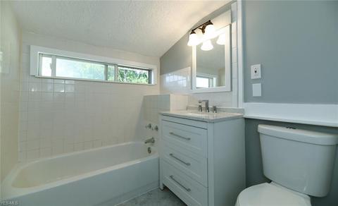 2416 Mogadore Rd, Akron, OH 44312 photo 19
