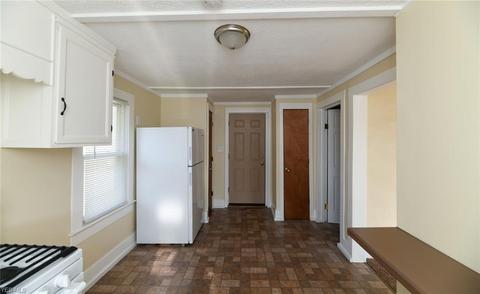 2416 Mogadore Rd, Akron, OH 44312 photo 11