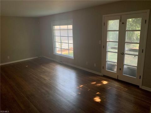 4725 Eldo St, Willoughby, OH 44094 photo 15