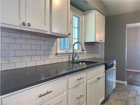 4725 Eldo St, Willoughby, OH 44094 photo 21