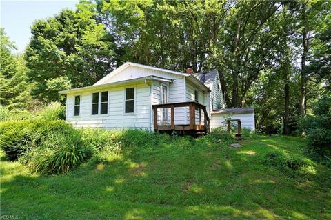 2468 Wright Rd, Akron, OH 44320 photo 6