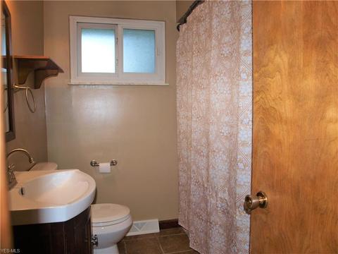 9512 Wolfe Rd, Windham, OH 44288 photo 14