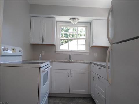 275 Pasadena Ave, Elyria, OH 44035 photo 23