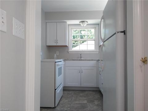 275 Pasadena Ave, Elyria, OH 44035 photo 22