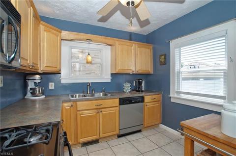 3409 Brookview Blvd, Parma, OH 44134 photo 11