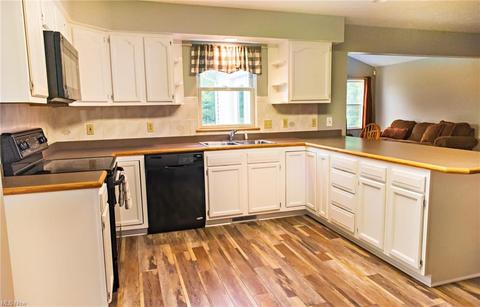 7574 Tallmadge Rd, Rootstown, OH 44272 photo 19
