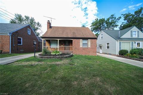 2146 Sunset Dr, Wickliffe, OH 44092 photo 1