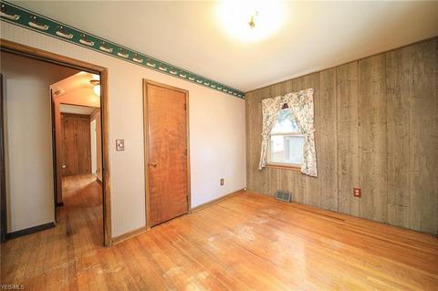 2146 Sunset Dr, Wickliffe, OH 44092 photo 15