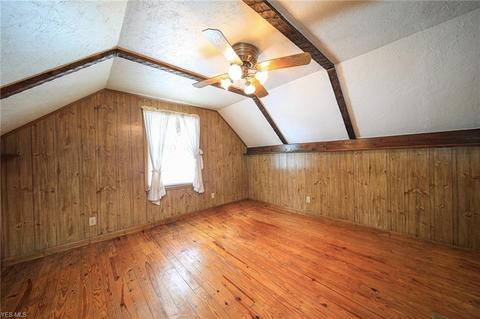 2146 Sunset Dr, Wickliffe, OH 44092 photo 18