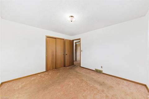 5360 Regency Dr, Parma, OH 44129 photo 29