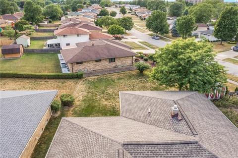 5360 Regency Dr, Parma, OH 44129 photo 5