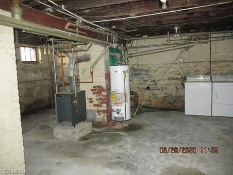 1861 E 31st St, Lorain, OH 44055 photo 11