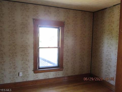1861 E 31st St, Lorain, OH 44055 photo 12
