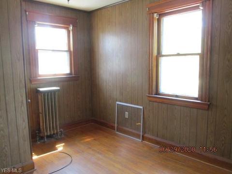 1861 E 31st St, Lorain, OH 44055 photo 14
