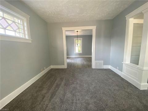 248 Spruce St, Elyria, OH 44035 photo 8