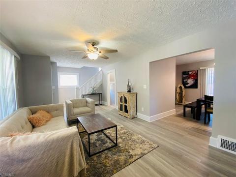 1534 E 290th St, Wickliffe, OH 44092 photo 5