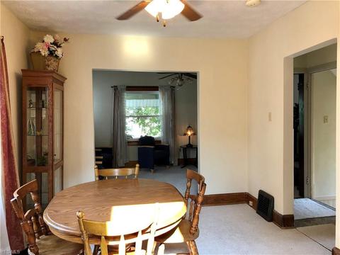 499 Poland Ave, Struthers, OH 44471 photo 9