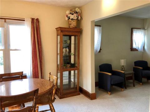 499 Poland Ave, Struthers, OH 44471 photo 8