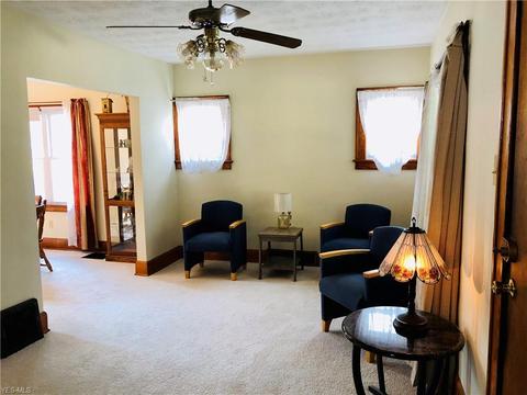 499 Poland Ave, Struthers, OH 44471 photo 4