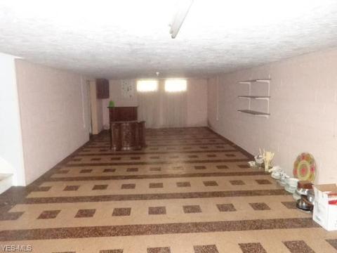 7296 Whitaker Dr, Parma, OH 44130 photo 18