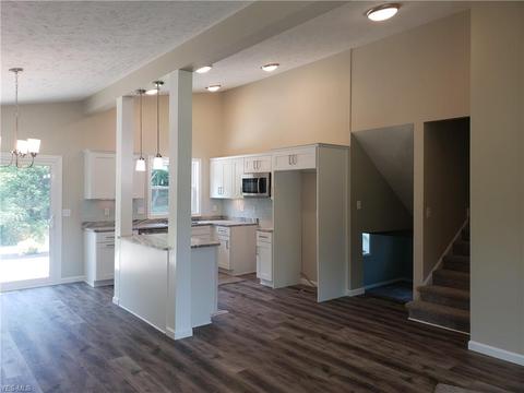 2476 Mapleview Ln, Willoughby Hills, OH 44094 photo 15