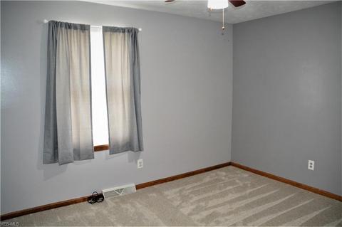 289 Stable Dr, Lagrange, OH 44050 photo 16