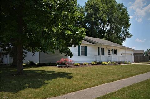 289 Stable Dr, Lagrange, OH 44050 photo 2