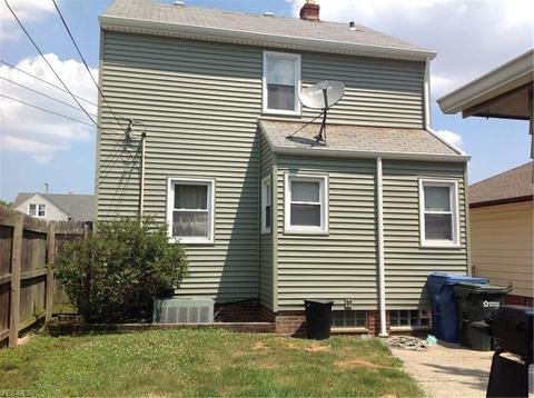 2807 Commonwealth Dr, Parma, OH 44134 photo 21