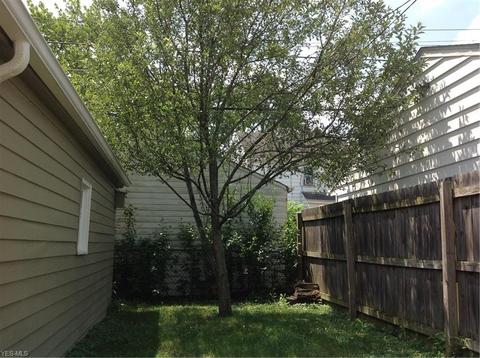2807 Commonwealth Dr, Parma, OH 44134 photo 20