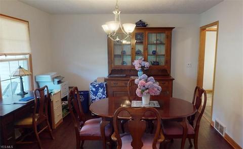 6829 Florence Ave, Ashtabula, OH 44004 photo 7
