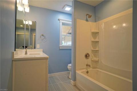 3236 Grenfall Rd, Norton, OH 44203 photo 16