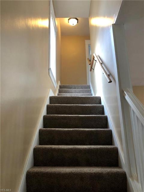 201 Center St, Struthers, OH 44471 photo 12